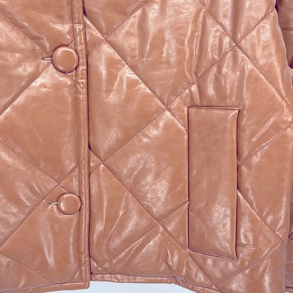 MOON RIVER Quilted Faux Leather Puffer Jacket - Picture 3 of 4
